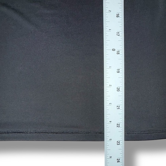 ADRIANNA PAPELL Evening Essentials Tank - Black Large - Picture 12 of 12